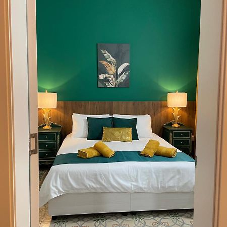 Parisio One Bedroom Maisonette In Слима Экстерьер фото