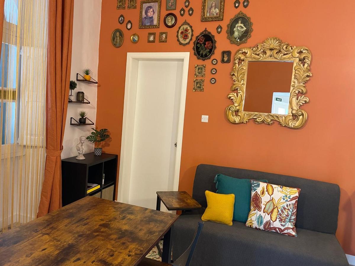 Parisio One Bedroom Maisonette In Слима Экстерьер фото
