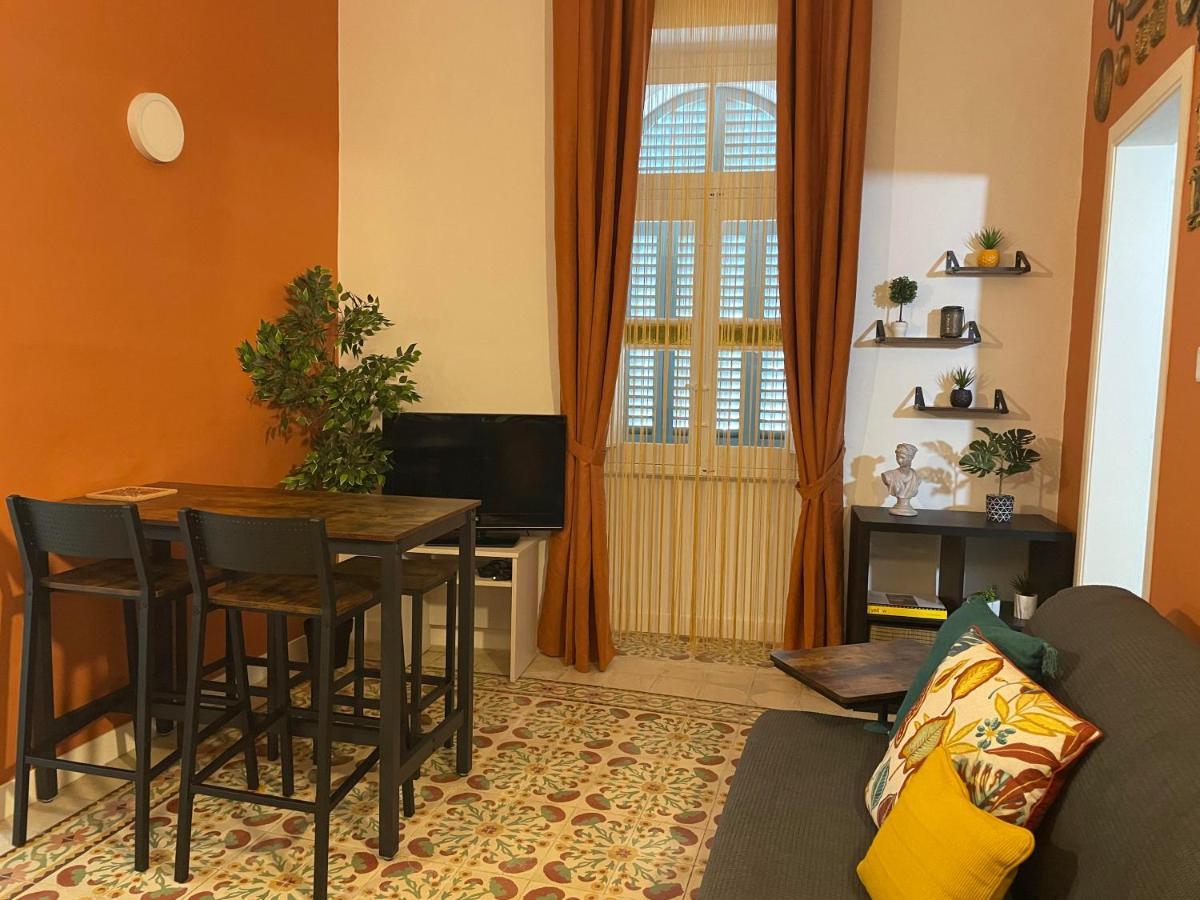 Parisio One Bedroom Maisonette In Слима Экстерьер фото